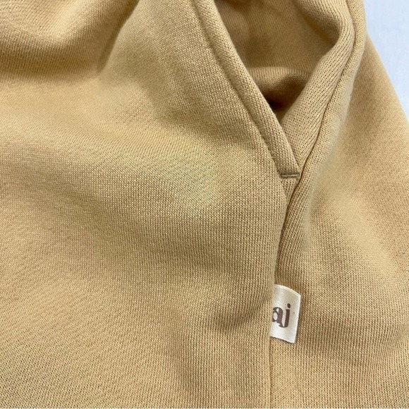 Araminta James Womens Shorts Sz Small Fleece 100% Cotton in Biscuit Nude Tan New - Picture 9 of 16